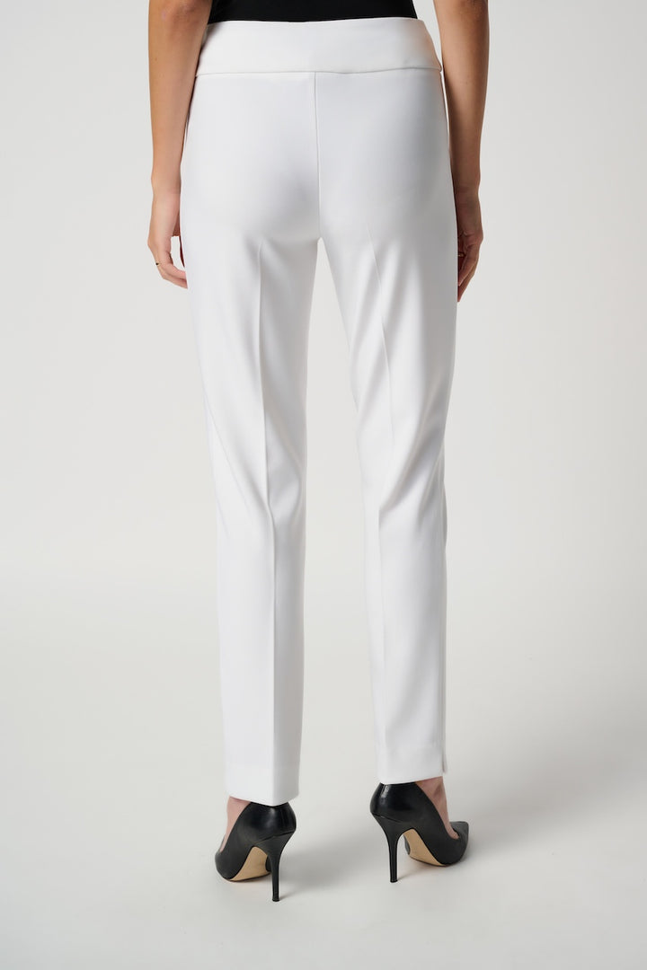Le pantalon tailleur ajusté Joseph Ribkoff | Hots | 144092NOS