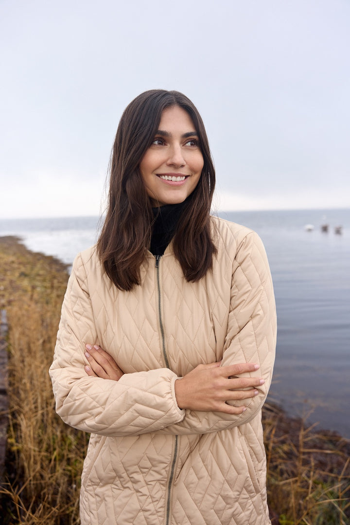 Le manteau intemporel Soya Concept | 16782