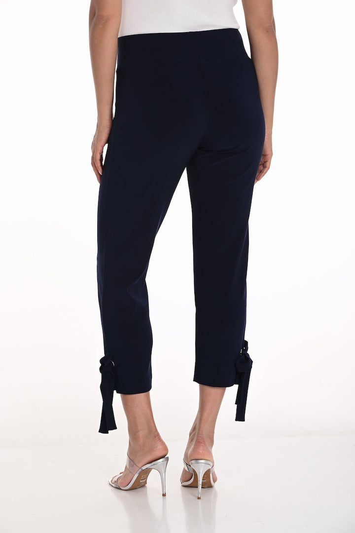 Le pantalon taille confort Frank Lyman | 251021