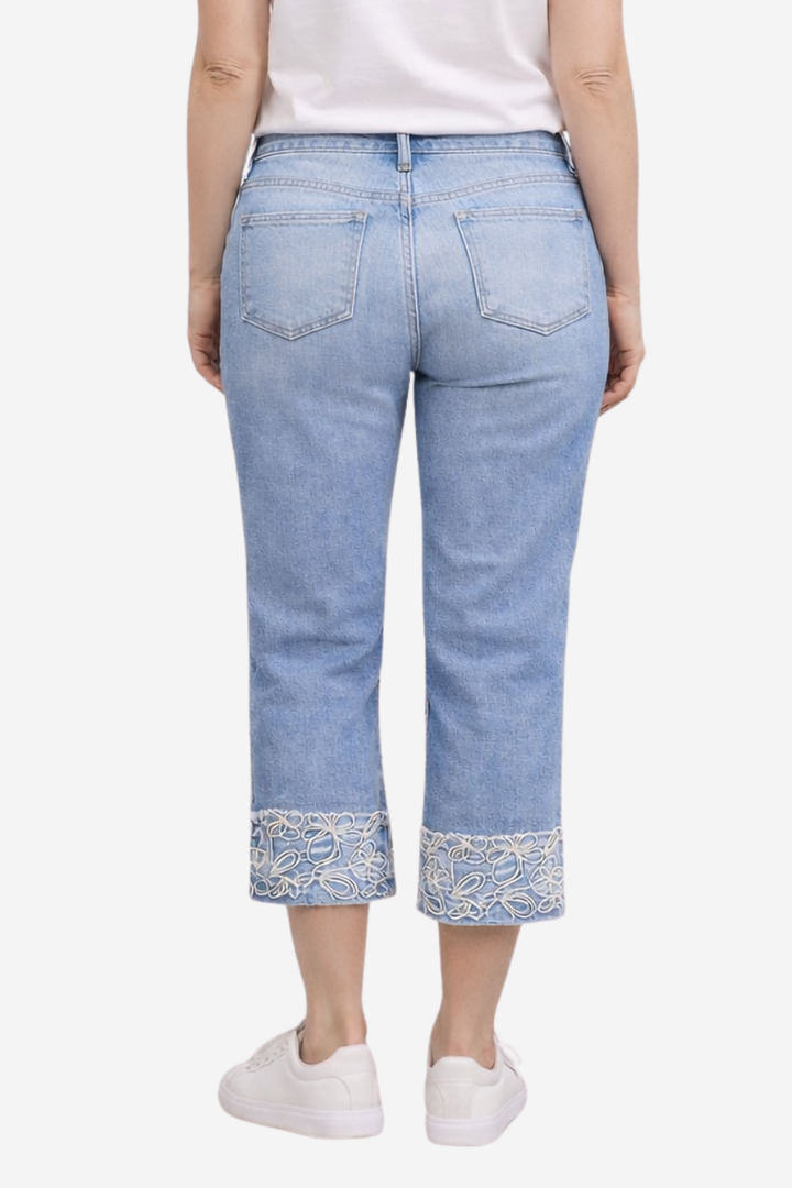 Le jean délicates broderies Orly | 261310