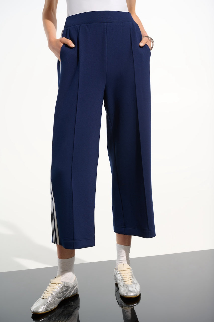 Le pantalon culotte scuba souple Joseph Ribkoff | Hots | 261618