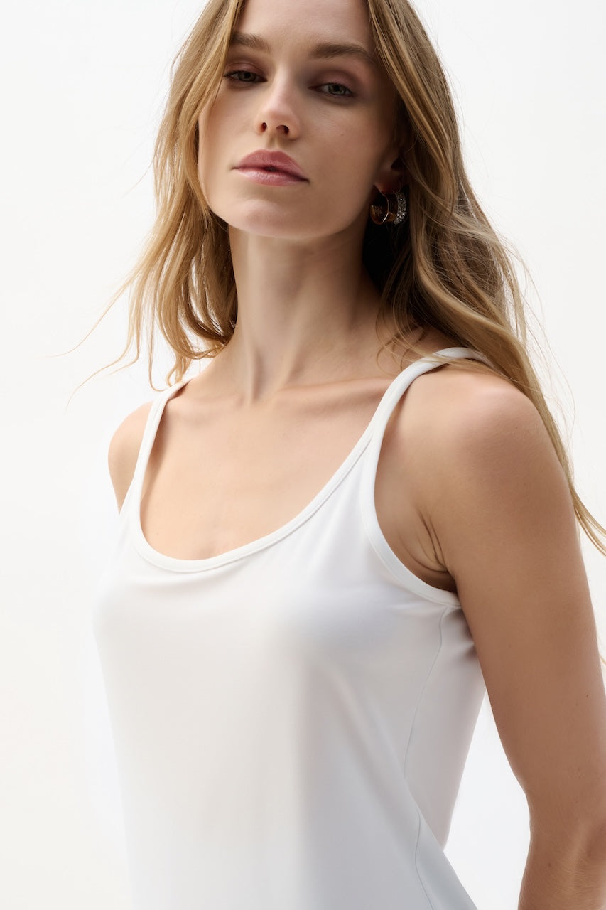 La camisole ajustée Joseph Ribkoff | 261902
