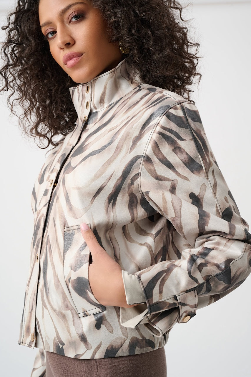 Le blouson en faux suède imprimé animal métallisé Joseph Ribkoff | 263944