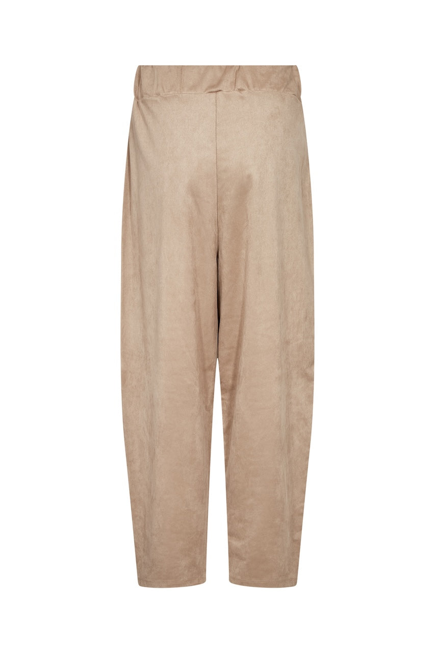Le pantalon taille haute avec ceinture Soya Concept | 27865