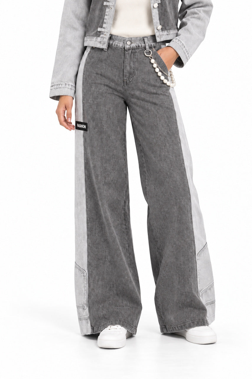 Le pantalon à jambe large avec détails perlés Tricotto | 96029