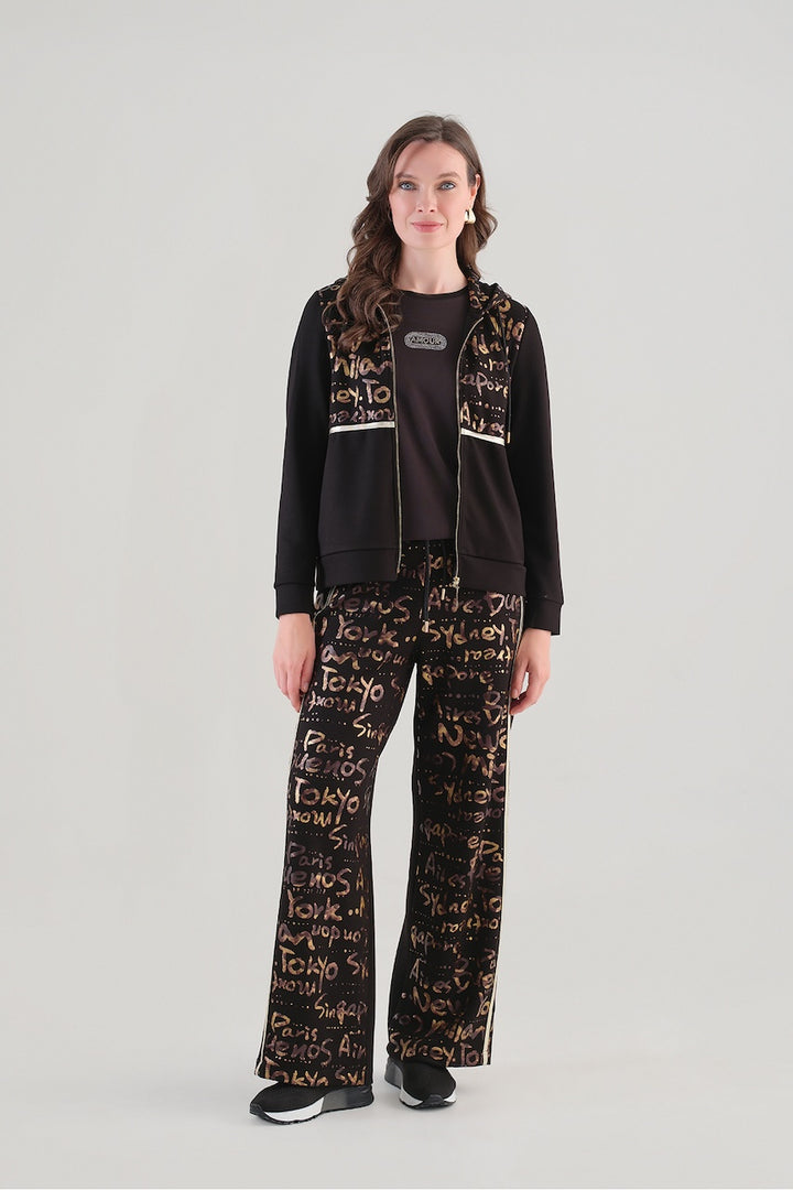 La veste à capuchon imprimée Tricotto 96032 – Noir – vue 1