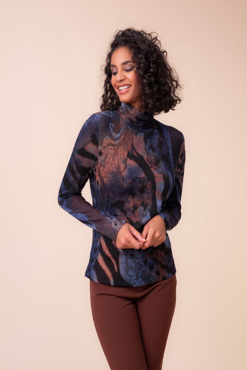 Le chandail floral à détails bijoux Alison Sheri | A48201