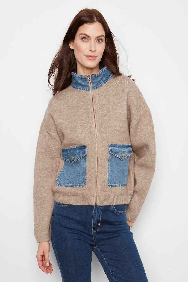 La veste en maille zippée Charlie B | C2045-716C