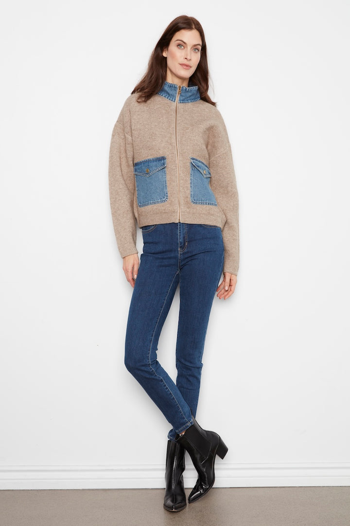 La veste en maille zippée Charlie B | C2045-716C