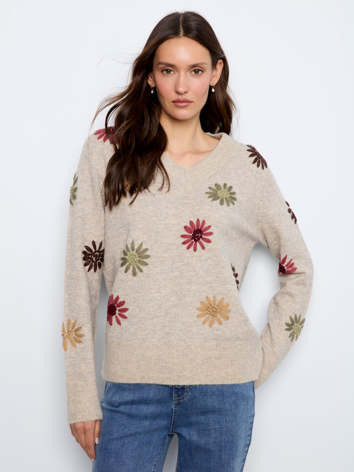 Le chandail brodé à fleurs Charlie B | C2853R-433C