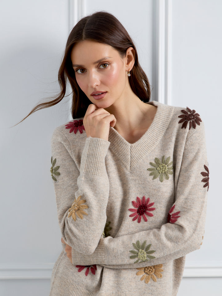 Le chandail brodé à fleurs Charlie B | C2853R-433C