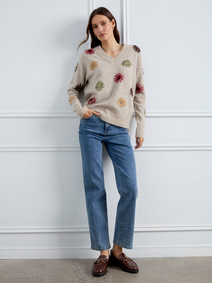 Le chandail brodé à fleurs Charlie B | C2853R-433C
