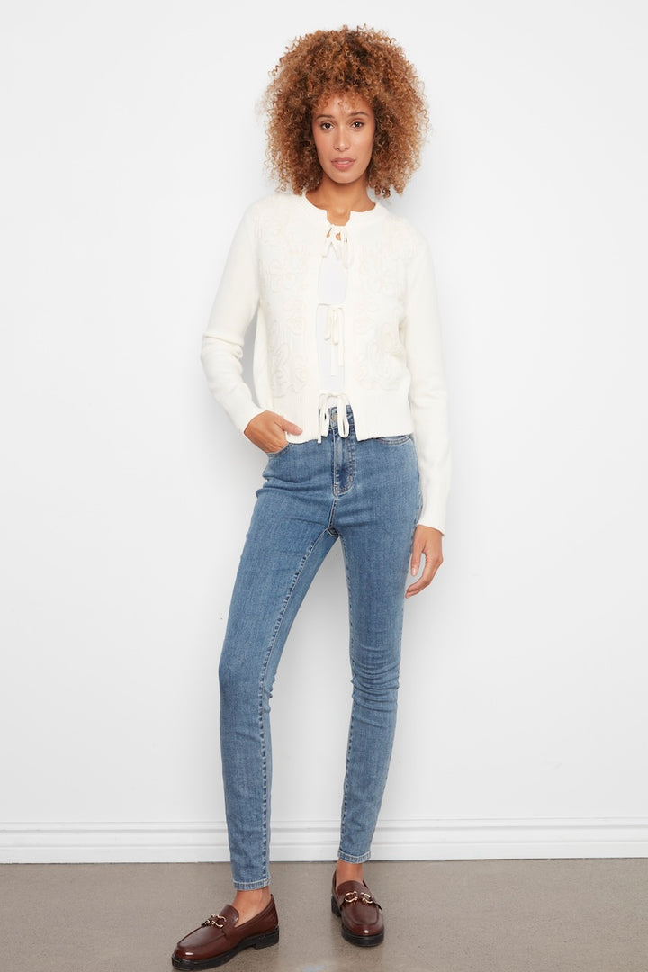 Le cardigan jacquard à nouer Charlie B | C2933RA-771C