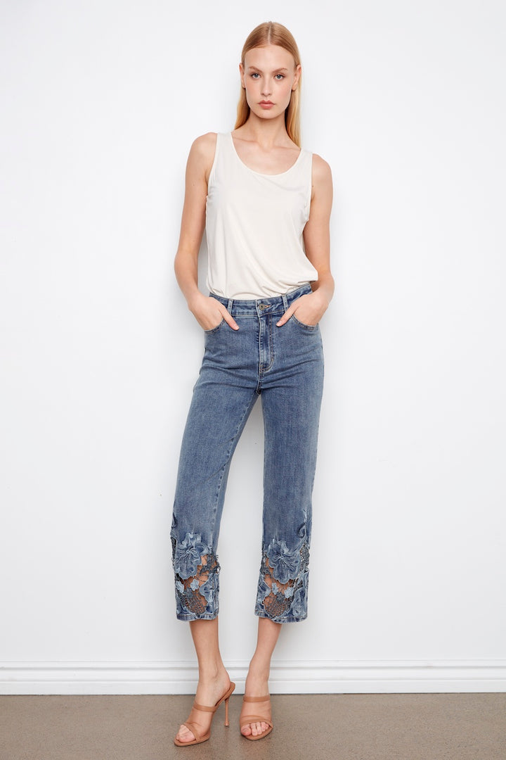 Le jean broderie découpée CharlieB. | C5648R-431A