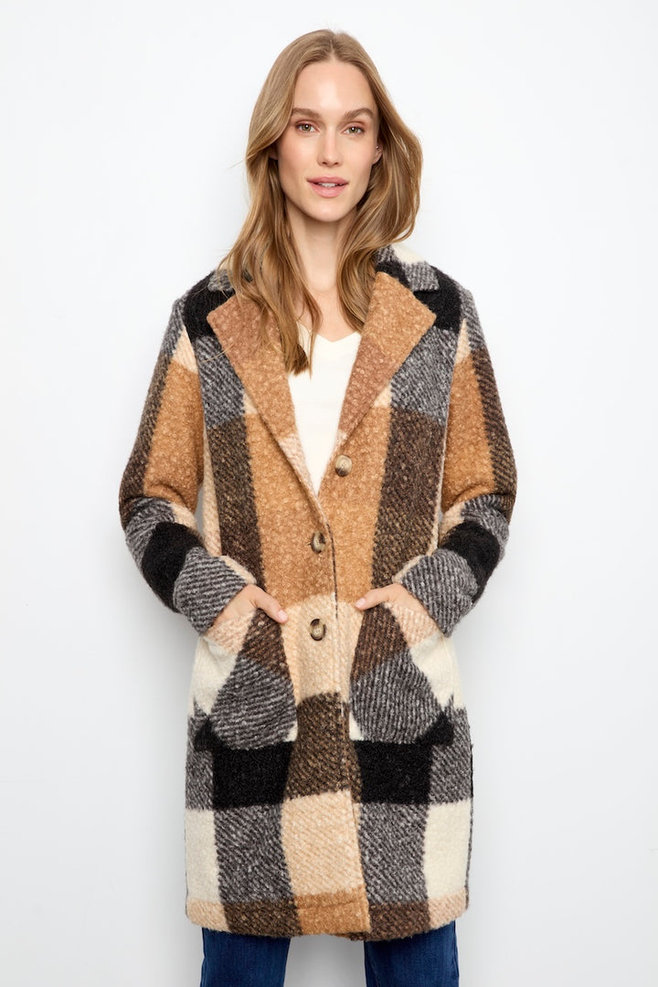 Le manteau à carreaux en bouclé Charlie B | C6141ZR-707B