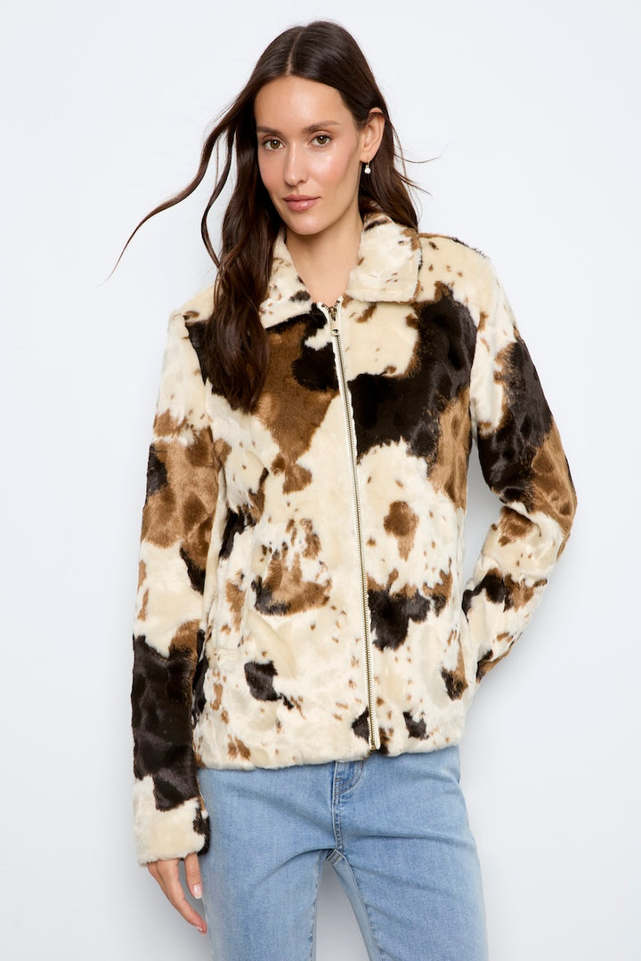 Le manteau en fausse fourrure motif vache Charlie B | C6441-788C