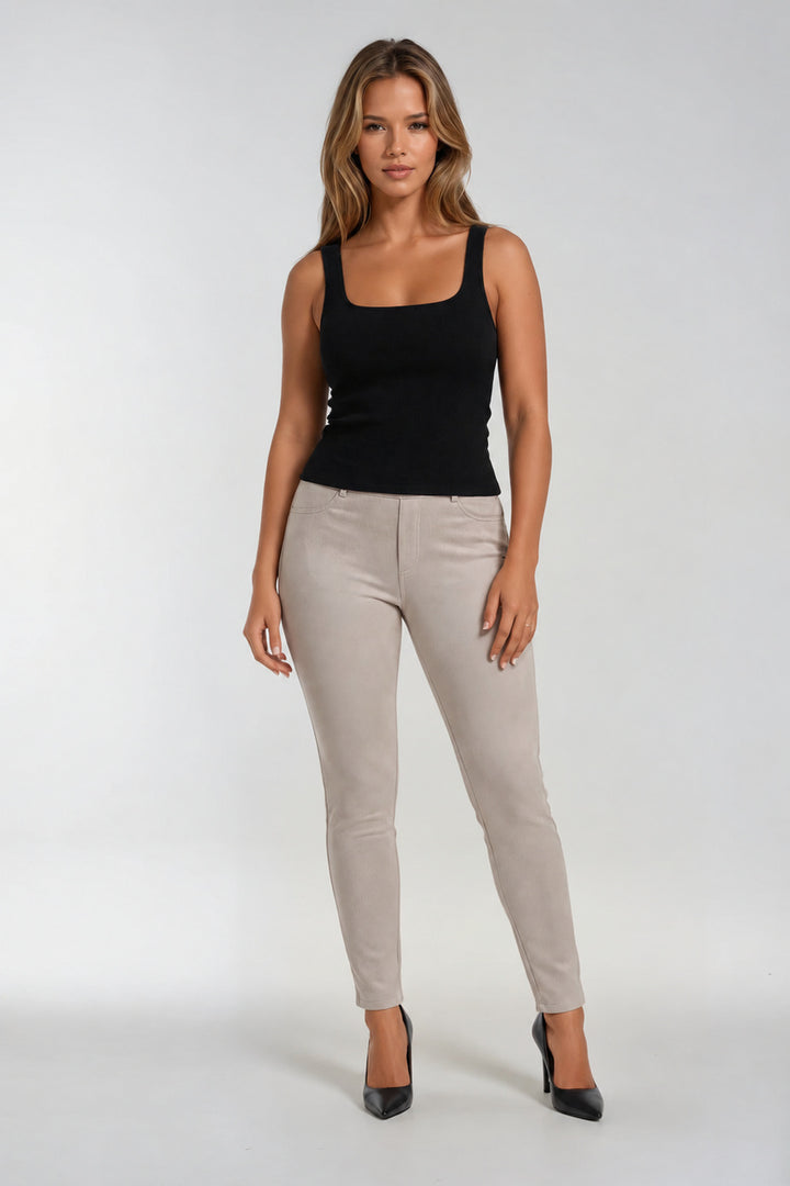 Le pantalon ajusté effet suède Ness | N120319