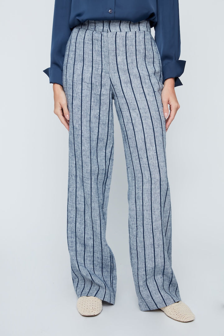 Le pantalon en lin de Renuar | R11065-E3090