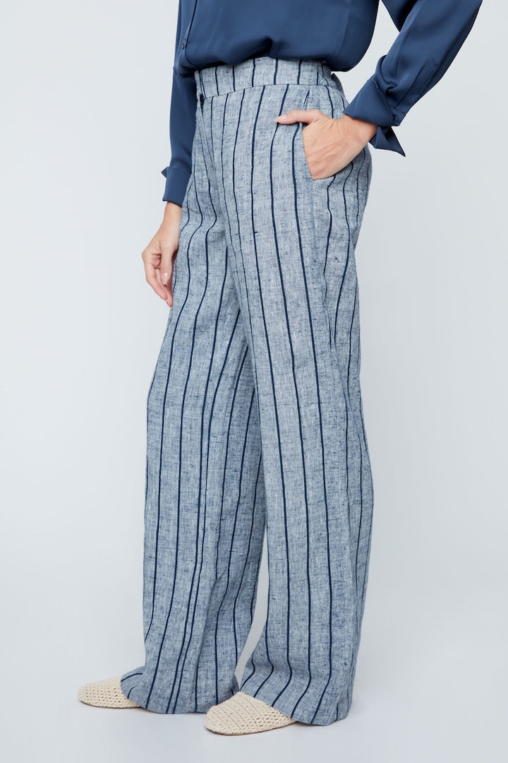 Le pantalon en lin de Renuar | R11065-E3090