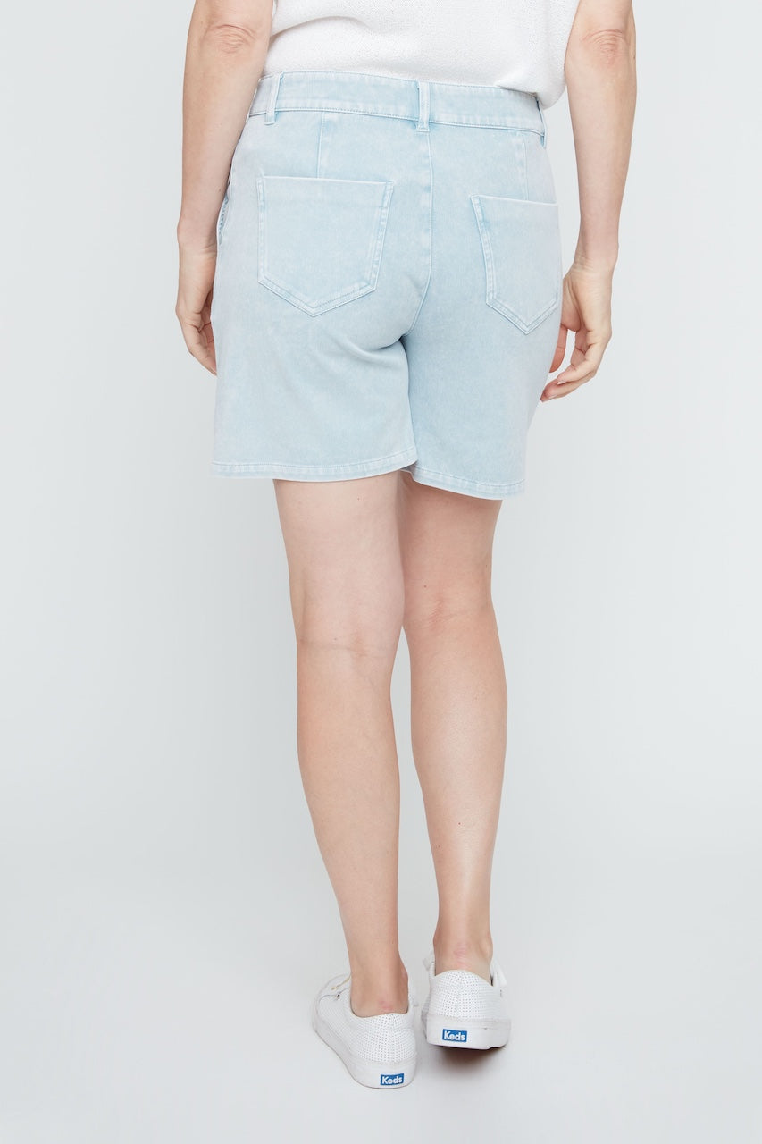 La jupe-short portefeuille de Renuar | R2546KD-E3020