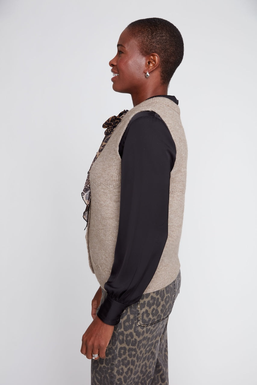 La veste en tricot avec foulard léopard Renuar | R6006-4481