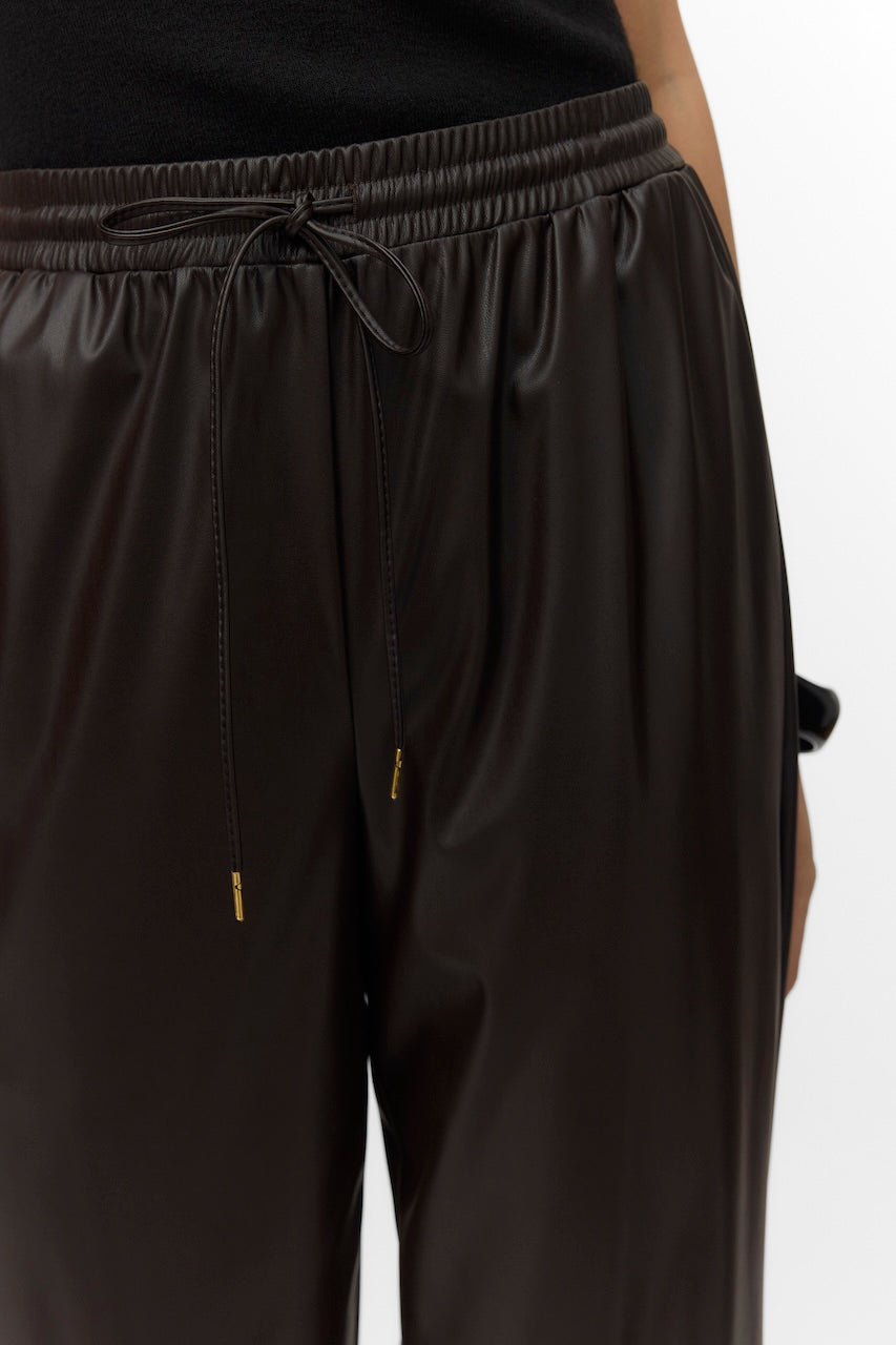 Le pantalon effet cuir Vero Moda | 10352474