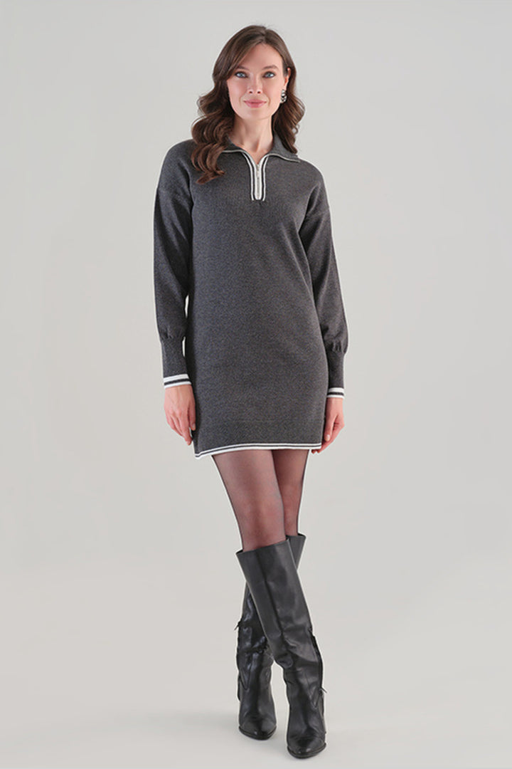 La robe courte en tricot métallisé Tricotto | 96183