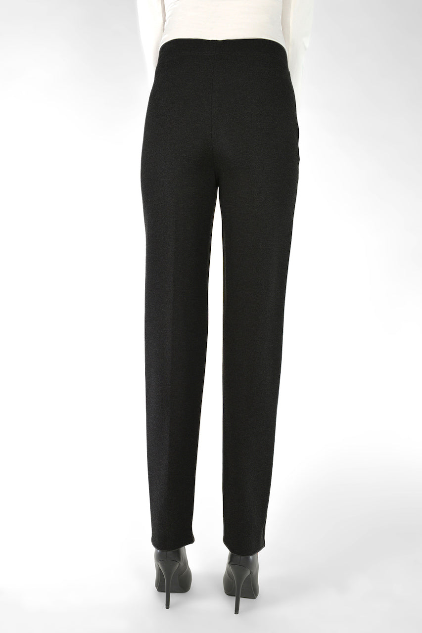 Le pantalon de base coupe droite