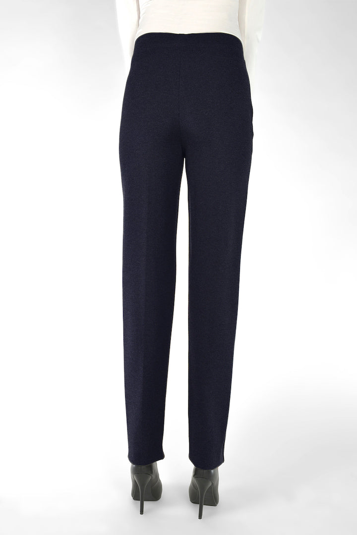 Le pantalon de base coupe droite